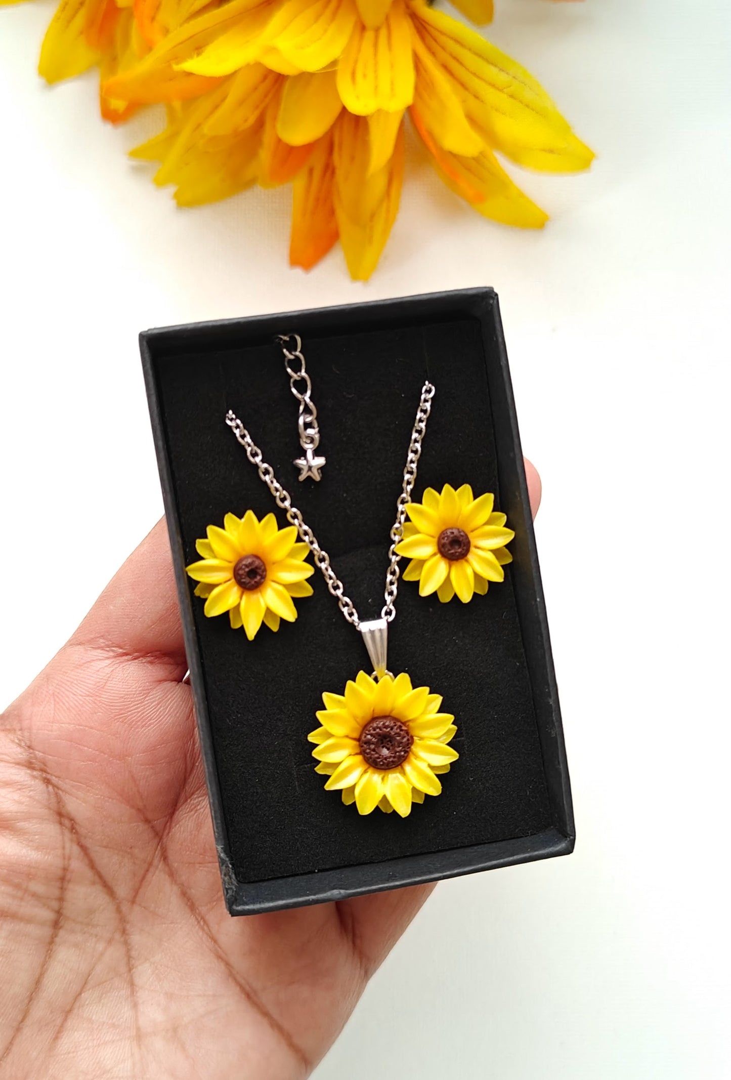 Handmade Sunflower Jewelry Set | Necklace and Earrings Set | Floral Handmade Jewelry