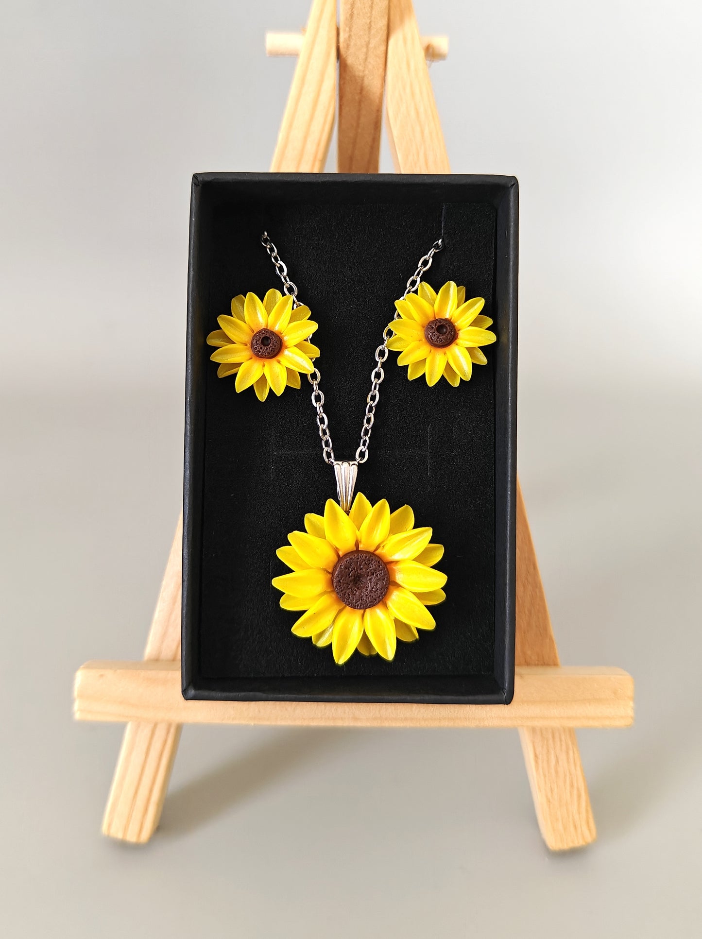 Handmade Sunflower Jewelry Set | Necklace and Earrings Set | Floral Handmade Jewelry