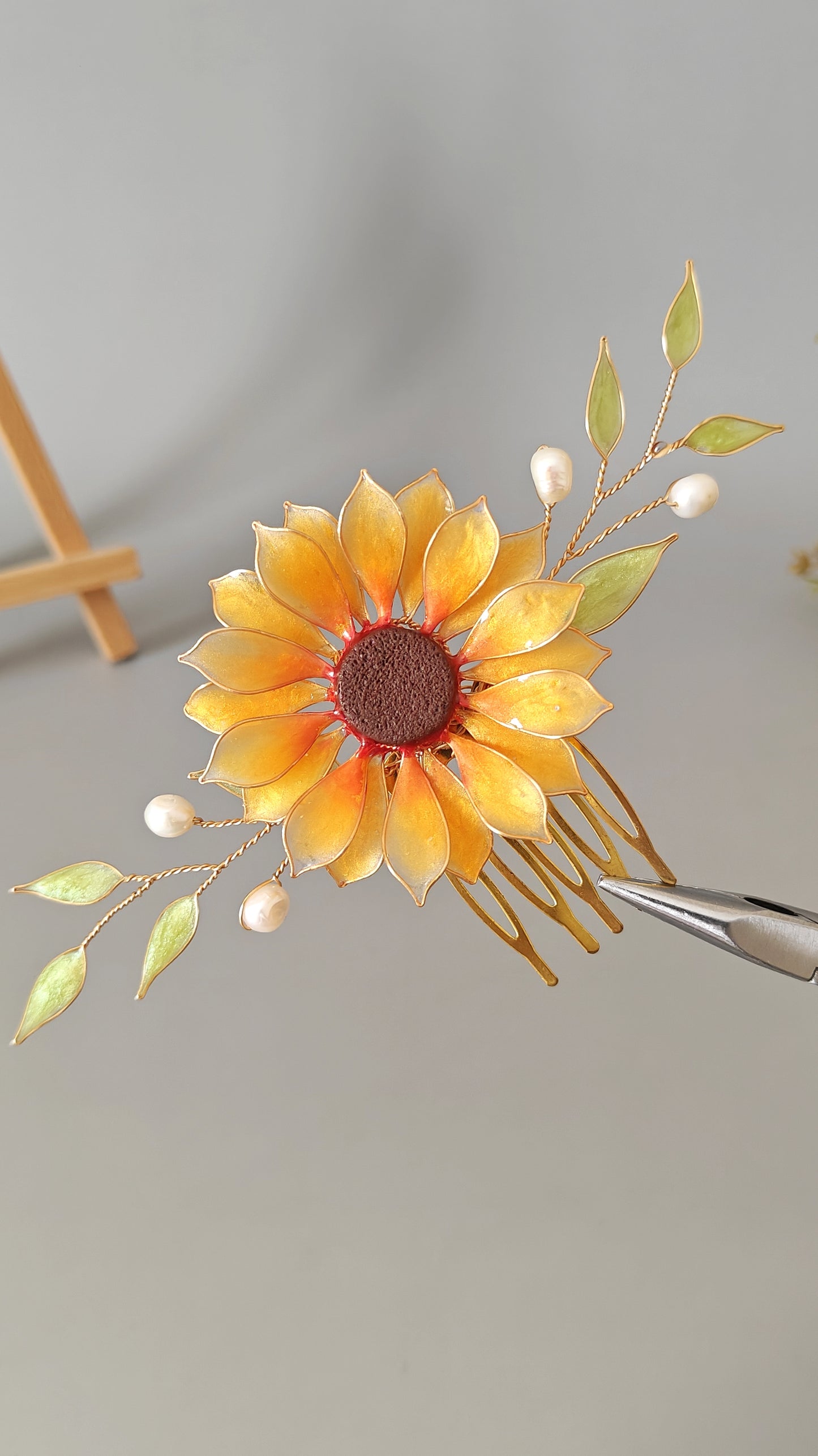Sunflower Jewellery Set with Crystals and Leaves