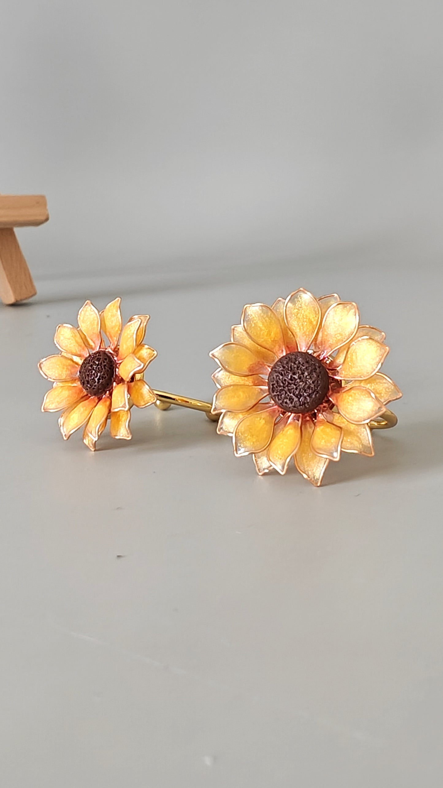 Handmade Sunflower Resin Ring Adjustable Floral Ring