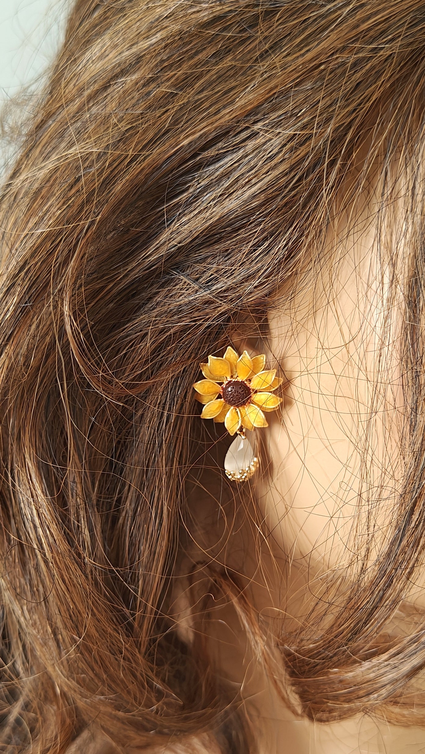 Sunflower Pendant Necklace Dangle Earrings Ring and Hair Piece