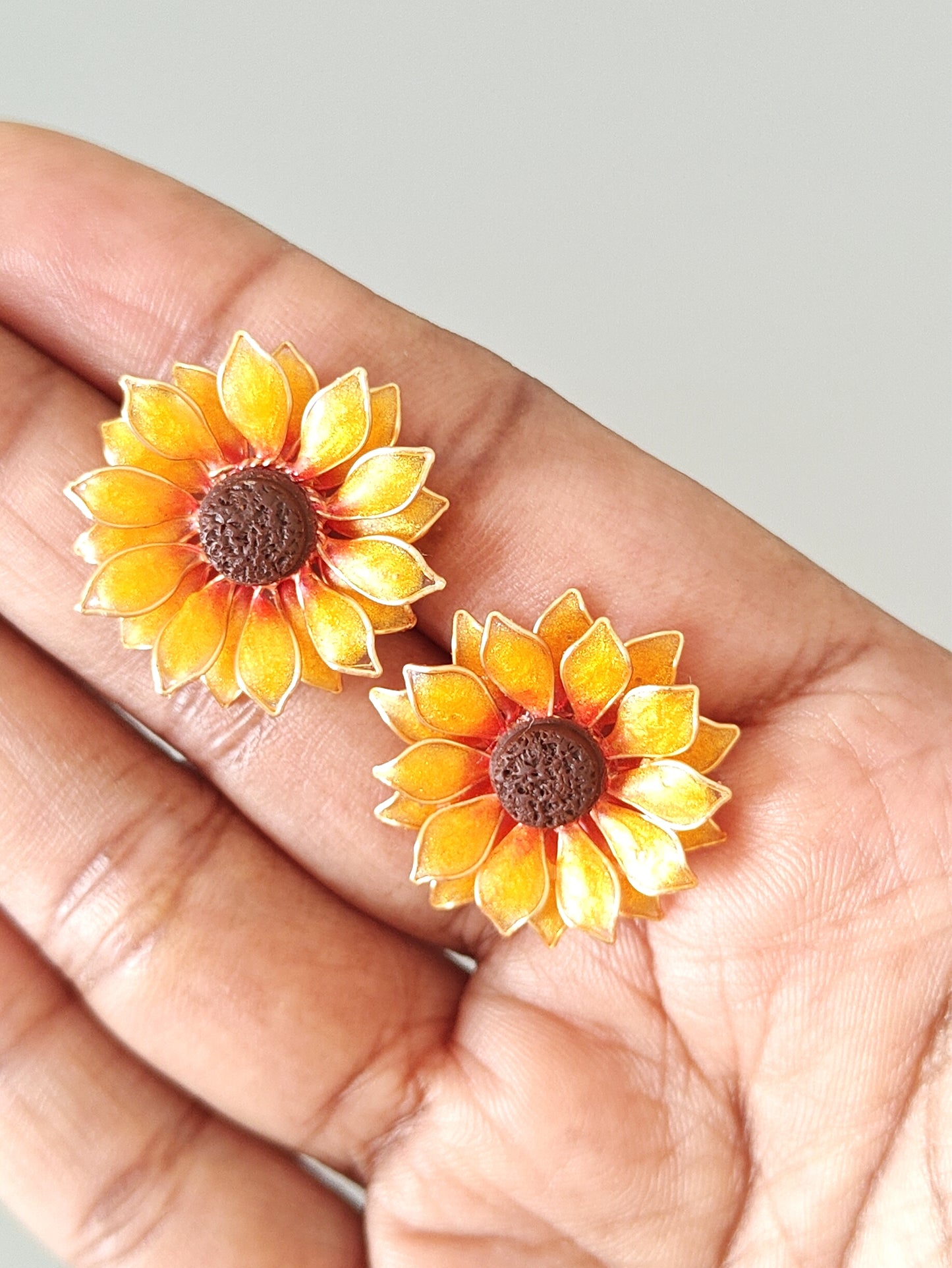 Handmade Sunflower Resin Ring Adjustable Floral Ring